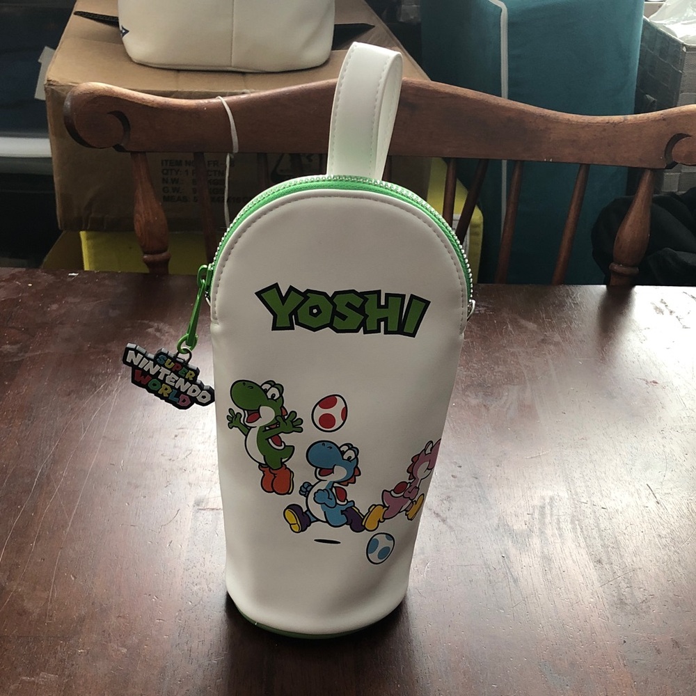🔥 Nintendo Yoshi Bottle Holder Bag